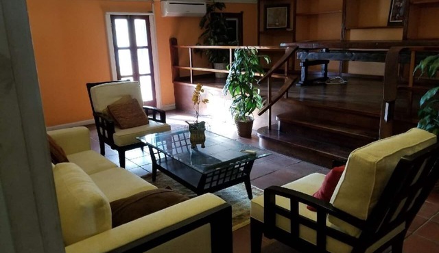 Spacious Apartment in Historic Landmark Building in Heart of Downtown St. Thomas