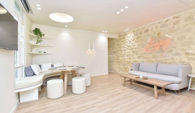 Spacious apartment - 3BR/8P - Pigalle/Musée Grévin