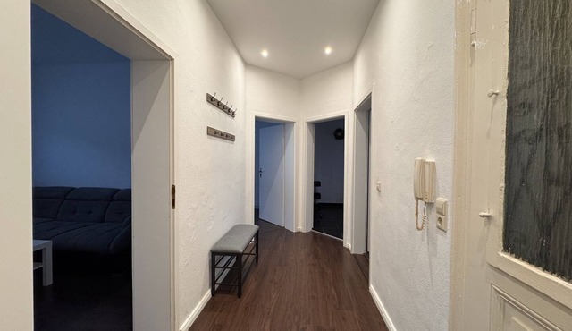 Spacious Apartment for Families or Small Groups