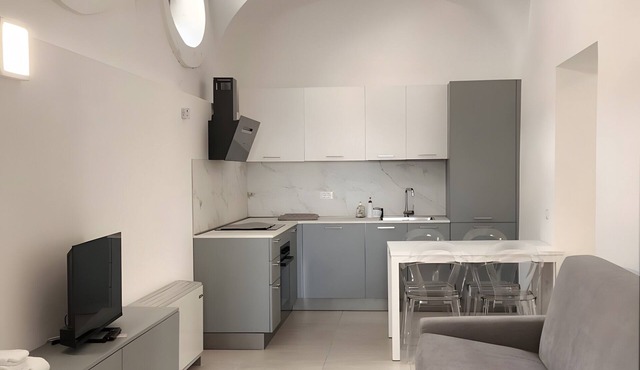 Spacious Apartment for 8 Guests – Accessible and Comfortable near Venice