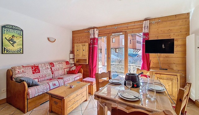 Spacious apartment near slopes with balcony