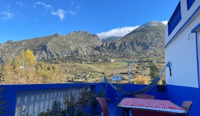 Spacious apartment with terrace - 2 bedrooms, 5 beds, fully equipped