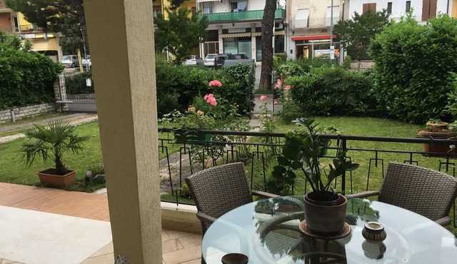 Spacious apartment with garden