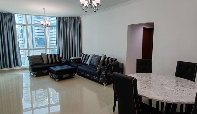 Spacious Apartment with AC, WiFi in Sharjah and direct access to Dubai