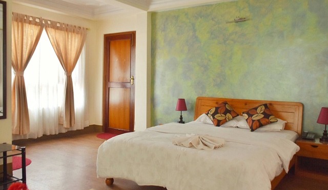 Spacious & Bright Double Room at Shakya House - Come as a Guest, leave as Family