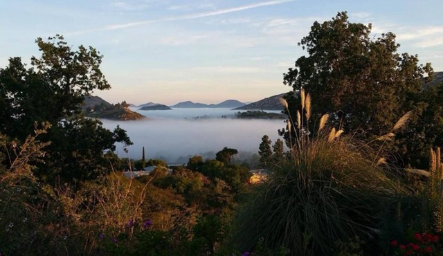 Spacious Canyon Retreat: 10 Acres, Mountain Views, Pet-Friendly, Near San Diego