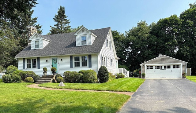 Spacious Cape style home in Rye, New Hampshire.