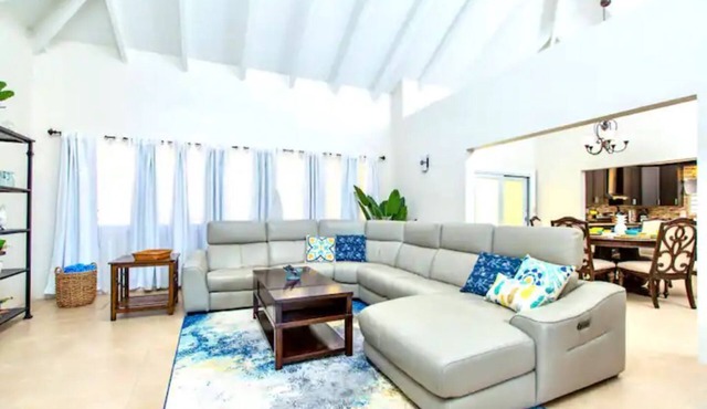 Spacious Caribbean Paradise sleeps 12 St CroixUSVI