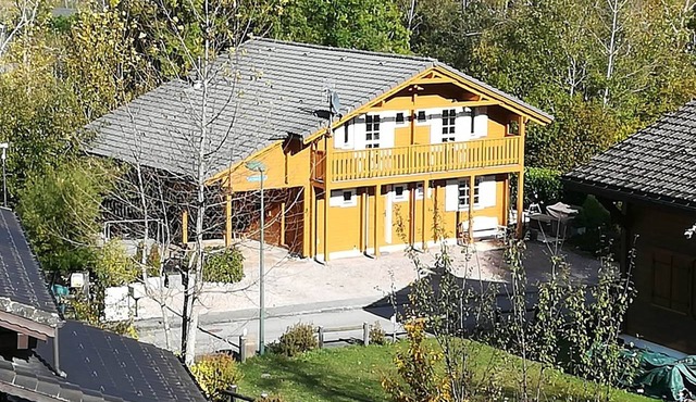 Spacious chalet with sauna in Portes du Soleil