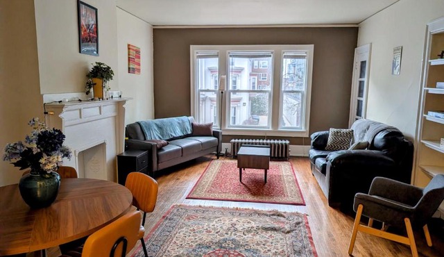 Spacious Charming 4 BR near Downtown