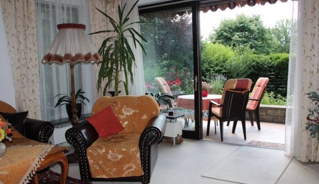 Spacious,comfortable apartment,150m2, first floor,quiet,garden-side with terrace