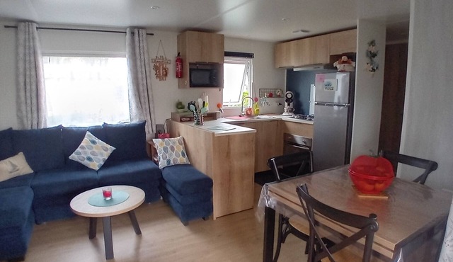 Spacious, comfortable mobile home for 6/8 people (40m2)