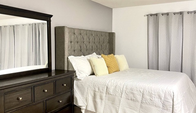 Spacious comfy Home in White Plains/Waldorf close to DC and National harbor