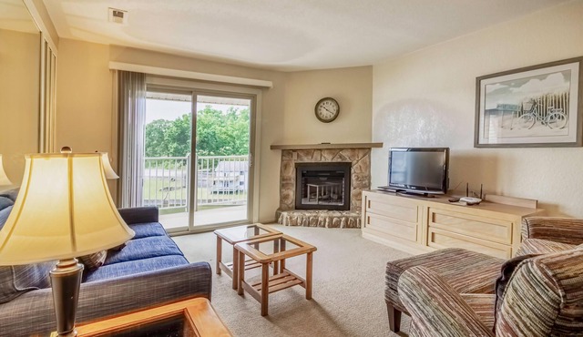 Spacious Condo 502 w/ Full-Sized Kitchen, Grill, & Deck Overlooking the Lake