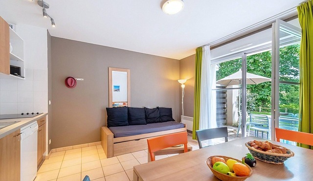 Spacious Duplex Cottage in Saumur