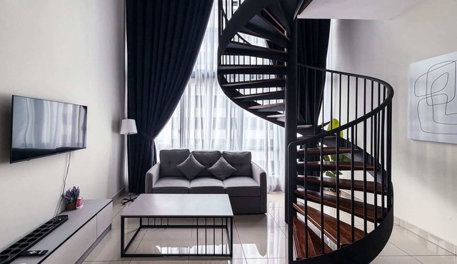 Spacious Duplex Stay, Pool, Melaka City