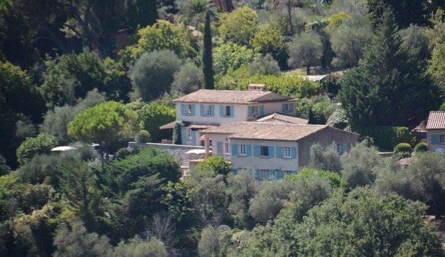 Spacious, Elegant Cote D' Azur Villa in the Hills Above Cannes
