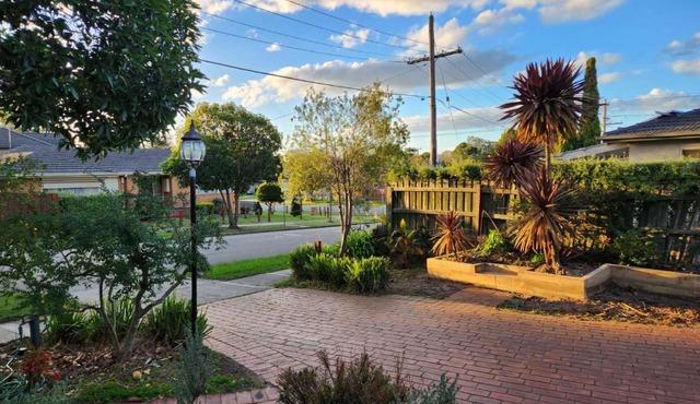 Spacious Frankston Retreat