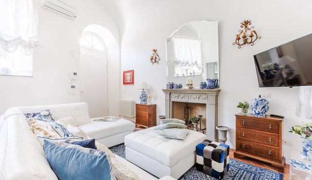 Spacious Ground Floor Apartment with Private Garden Inside the Walls of Lucca