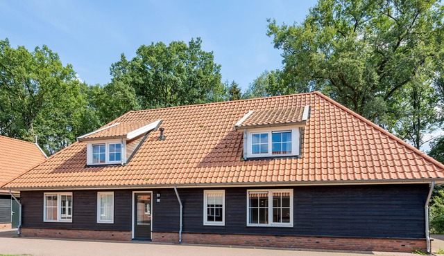 Spacious group home with whirlpool and washer, in Twente