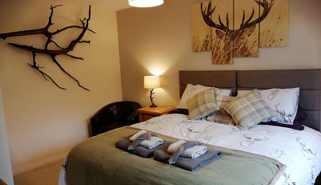 Spacious Highland Getaway*ALL rooms en-suite* (3rd Bedroom optional extra)