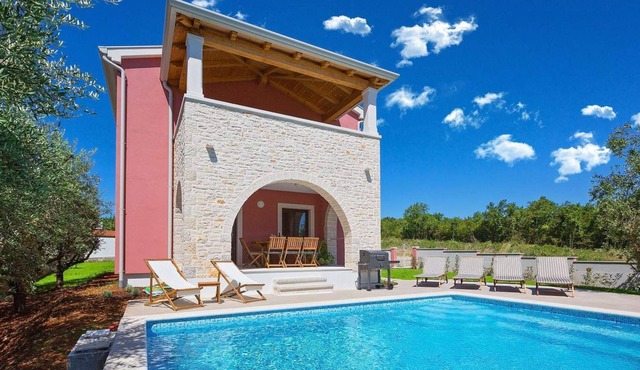 Spacious holiday home located in the place Varvari