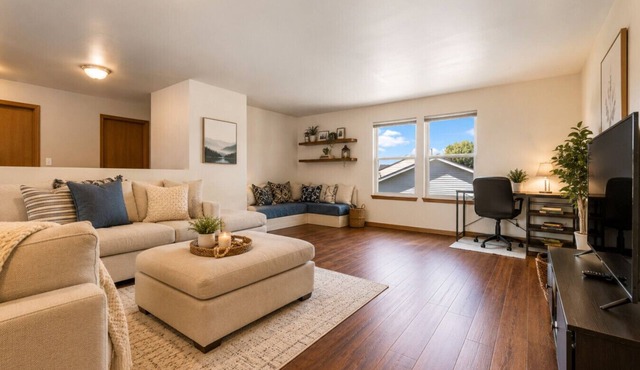 Spacious Home 7 Beds Ideal for Families & WorkCrew