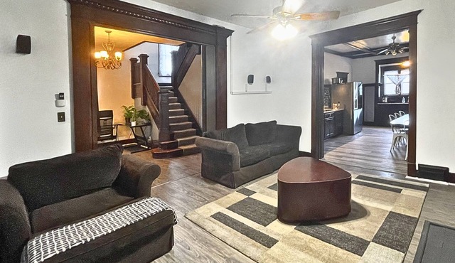 Spacious Home close to Downtown