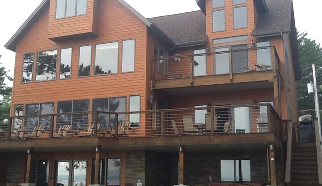 Spacious Home: Great For Family Vacation!