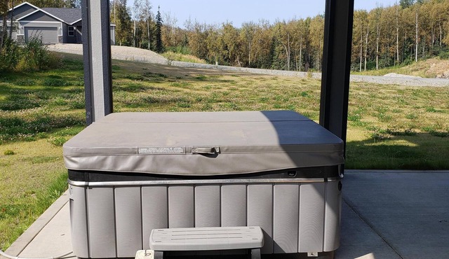 Spacious Home - Ridges Subdivision Downstairs Reserved for Guests Only