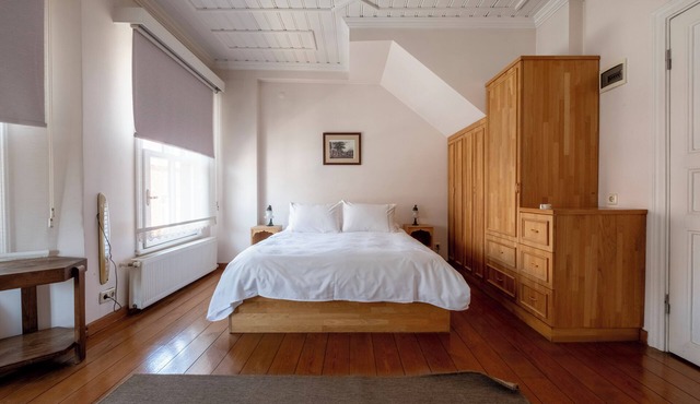 Spacious House with Terrace in the Heart of Sultanahmet