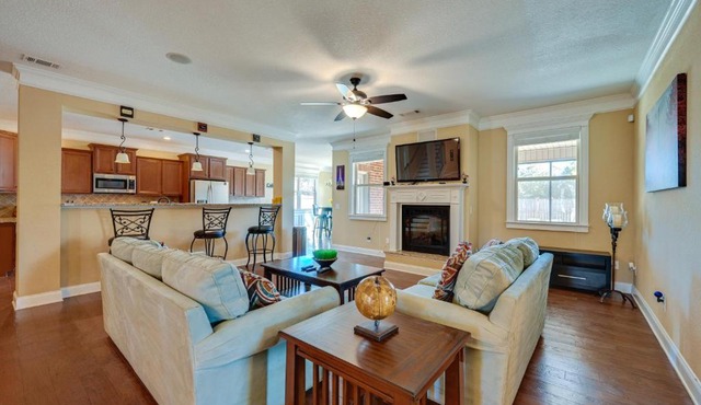 Spacious Kathleen Vacation Rental w/Fireplace