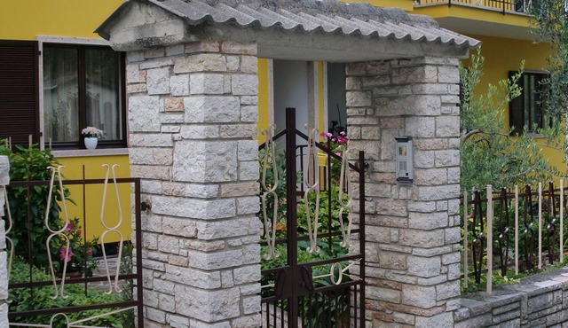 "Spacious lake view apartment"