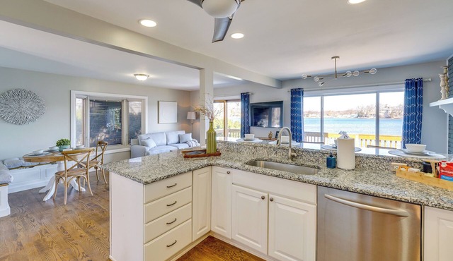 Spacious Lakefront Home in White Lake