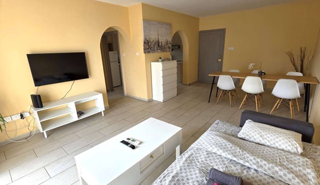 Spacious Lightflooded 2BR Apt | Near Center