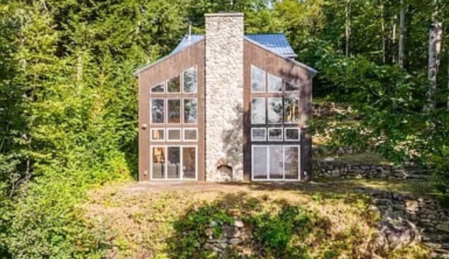 Spacious Lodge with Private Waterfront on Great Moose Lake