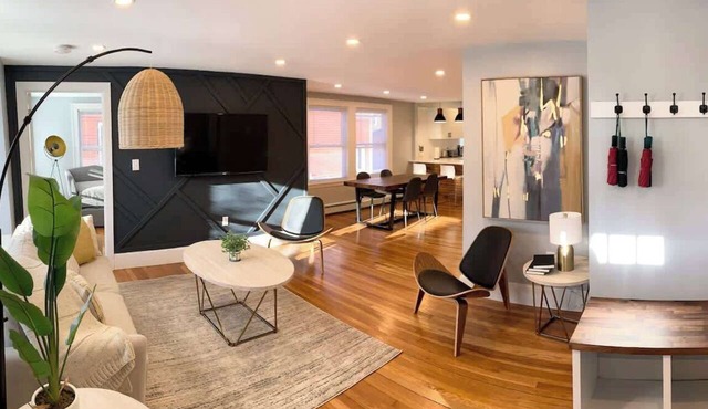 Spacious Luxury 3 BR, Spotless, W/D, Parking