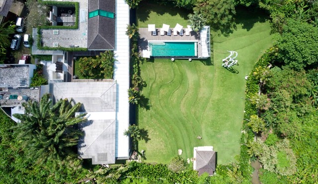 Spacious, Luxury 7BR Villa, Canggu - Near Splash Waterpark!