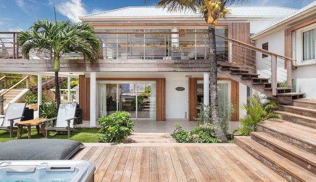 Spacious Luxury 4 bedrooms, direct no agencies, fully renovated