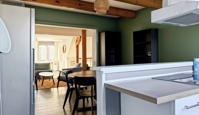 Spacious Luxury Stay in Saint-gilles Near Ixelles Fast Transport