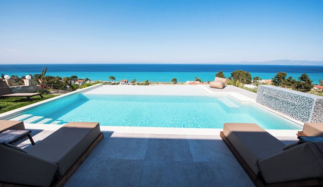 Spacious Luxury Villa for Families & Groups