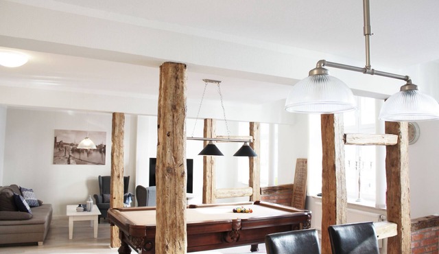 Spacious, modern 144 sqm loft in the historic old town