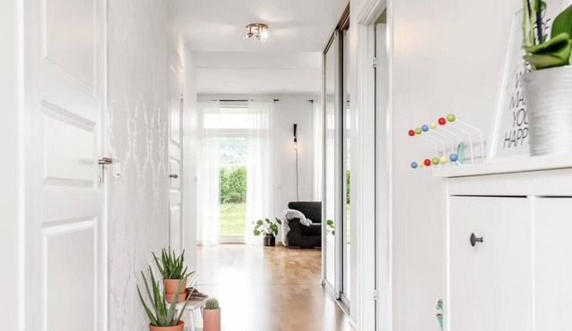 Spacious Modern Apartment