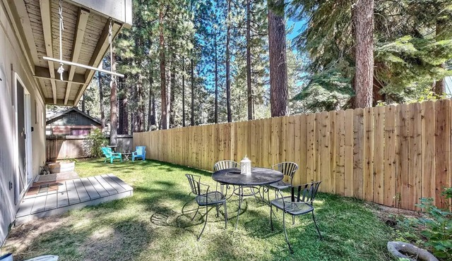 Spacious Monthly Rental: 3-bdrm + Office + Exercise Room near beautiful meadow!