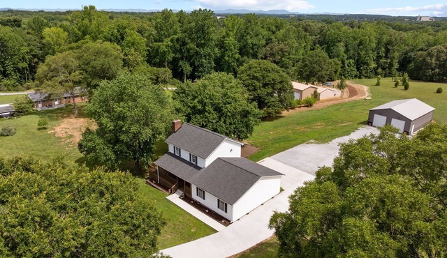 Spacious Multi Family Estate, Sleeps 29, Reunions