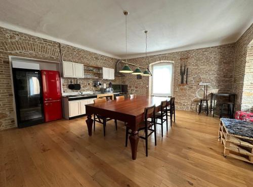 Spacious multifunctional apartment