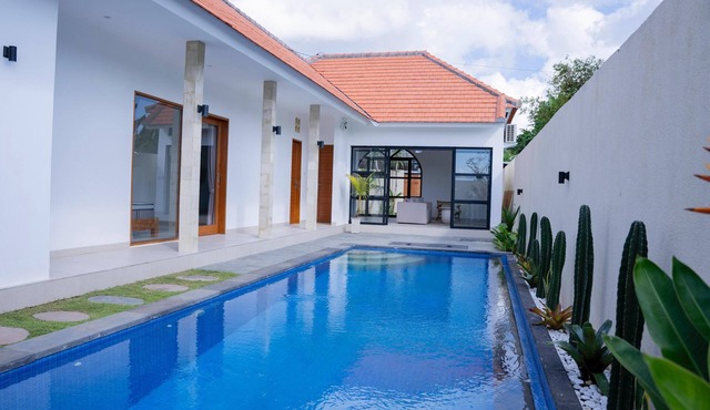 Spacious New 2-BR Villa in Canggu, 10 Minutes from the Beach