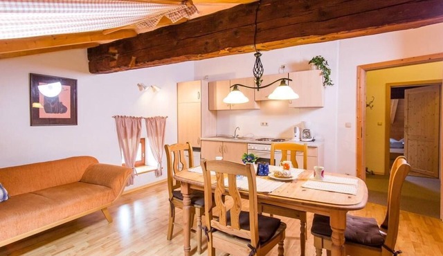 Spacious non-smoking attic apartment (75sqm)