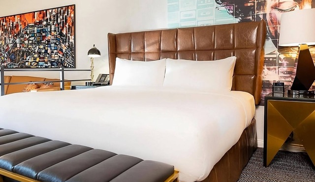 Spacious Oceanfront Suites! Luxurious Unit, Minutes to Pavillions