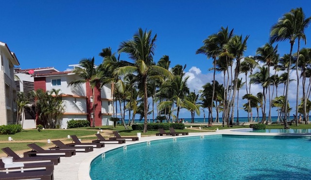 Spacious Oceanfront Apartment in the Luxury Resort of Punta Cana